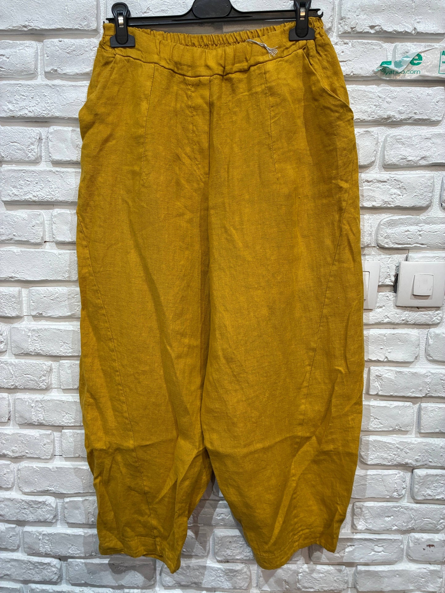 The Linen Barrel Pant
