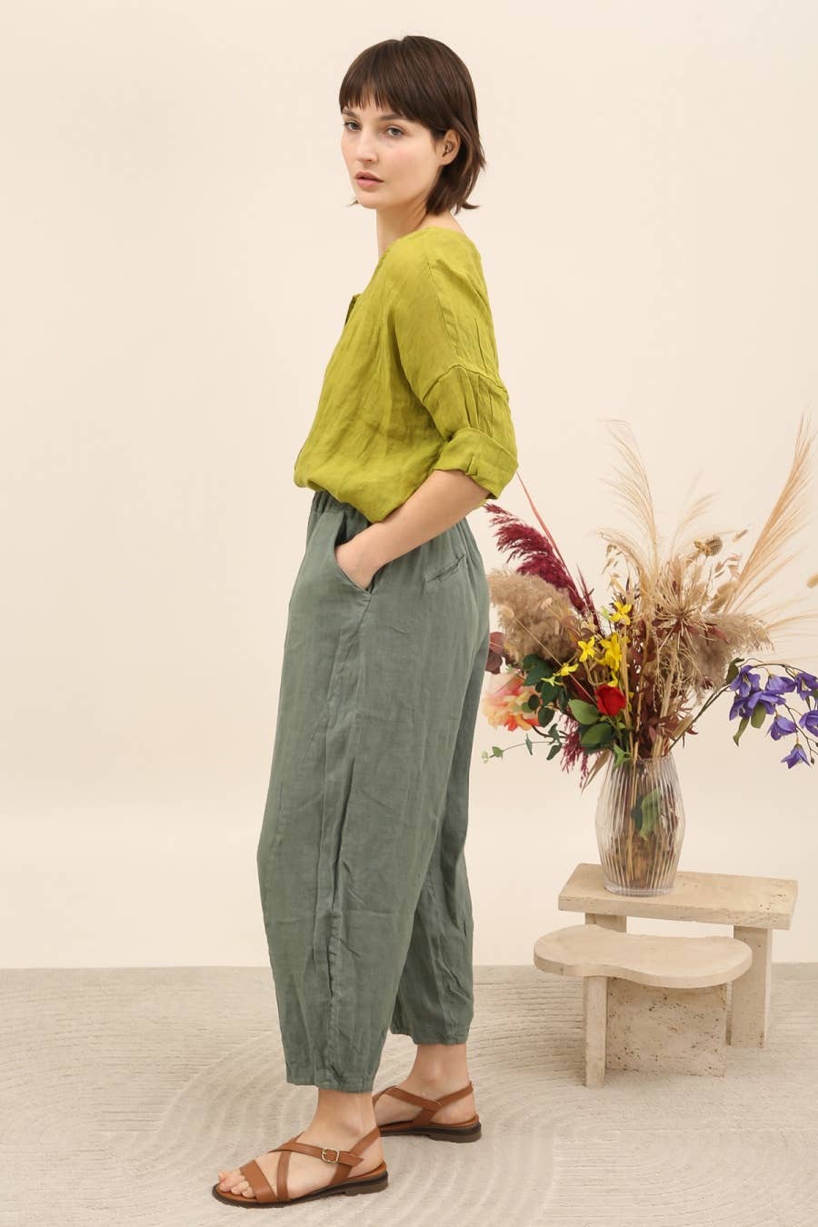The Linen Barrel Pant