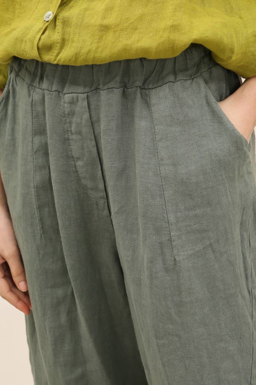 The Linen Barrel Pant